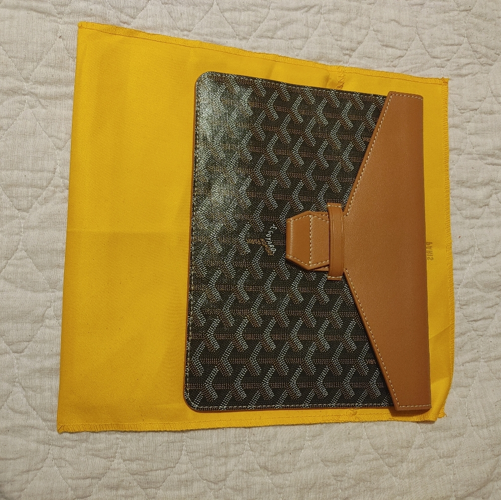 Goyard pochette